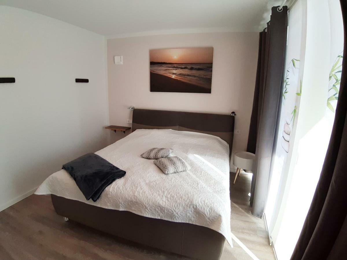 Ferienwohnung Strandraeuber Glowe Buitenkant foto