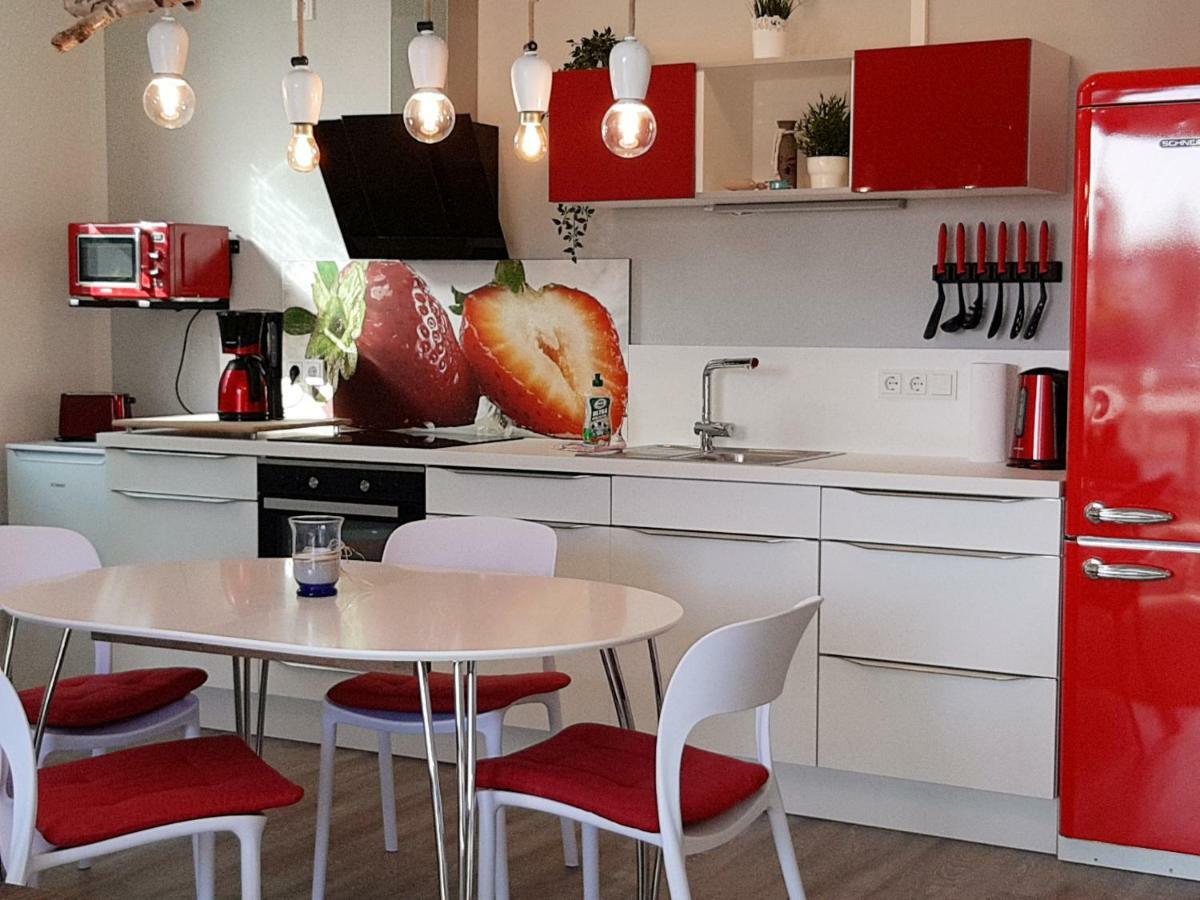 Ferienwohnung Strandraeuber Glowe Buitenkant foto